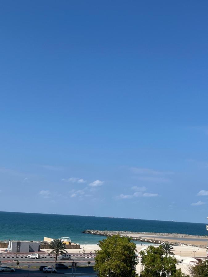 Apartamento كورنيش عجمان Ajmán Exterior foto